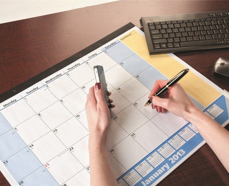 A2 13 Page Desk Pads
